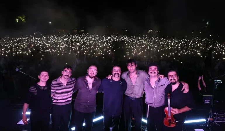Bursa İnegöl’de festival Dedublüman konseriyle zirveye ulaştı