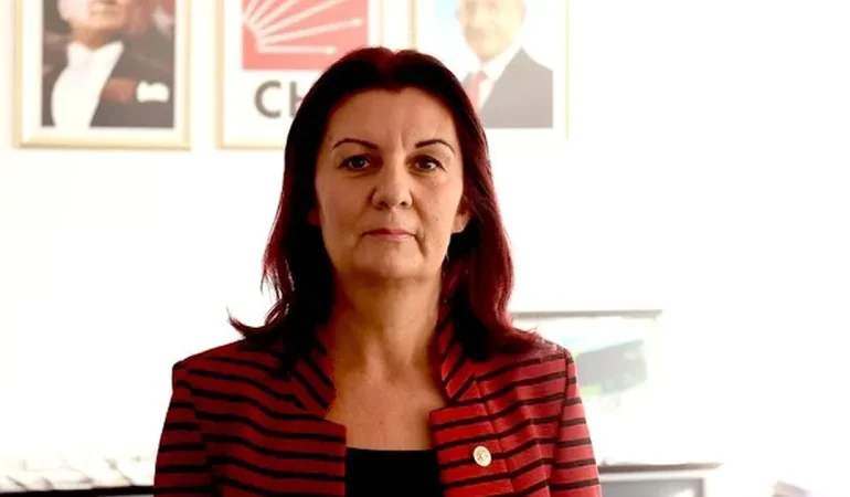 CHP’li Lale Karabıyık hayatını kaybetti