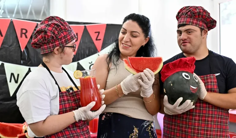 Engelsiz mutfakta “Karpuz Şenliği”