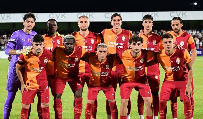 Galatasaray Avusturya Kampında İlk Hazırlık Maçını Oynadı
