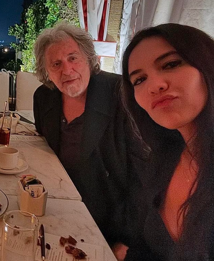 Pacino’nun İlişkileri ve Çocuk Haberi
