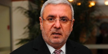 akpli-mehmet-metiner-turkiyeli-tartismalarini-degerlendirerek-sabotaj-iddasinda-bulundu-XqlxI3A7.jpg