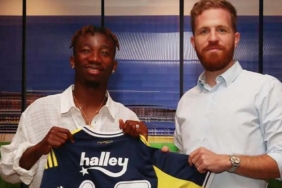 fenerbahce-dorgeles-nenenin-transferini-resmen-duyurdu-TP9NqFc2.jpg
