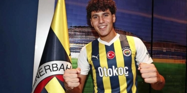 fenerbahce-omar-fayedi-aroucaya-kiraladi-satin-alma-opsiyonu-da-var-IO8gPwiu.jpg