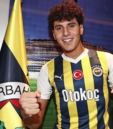 fenerbahce-omar-fayedi-aroucaya-kiraladi-satin-alma-opsiyonu-da-var-IO8gPwiu.jpg