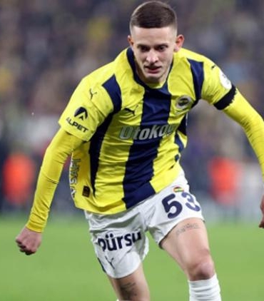 fenerbahce-szymanski-transferini-reddetti-ve-lazionun-yeni-teklifi-hazirliginda-KPsYettL.jpg
