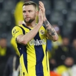 fenerbahceye-donusuyle-taraftarlari-sevindiren-milan-skriniar-sezon-hedeflerini-anlatti-x7ELAf7s.jpg