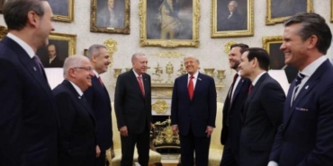 erdogan-beyaz-sarayda-gorusme-gundemi-ve-trumpin-aciklamalari-c3c6YbM4.jpg