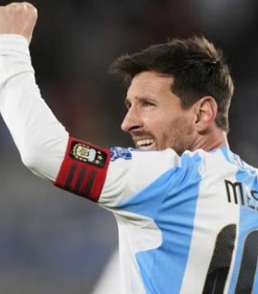 messi-arjantin-milli-takimiyla-son-resmi-macini-sampiyonluk-hirsi-ve-duygusal-anlar-esliginde-tamamladi-DF3v661S.jpg