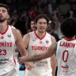 turkiyenin-isvec-ceyrek-finaline-yurumesi-a-milli-basketbol-takimi-son-16da-isveci-dusunuyor-EAlNzTQ5.jpg