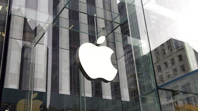 Apple’da Tim Cook Dönemi Sonlanıyor: John Ternus Yeni CEO Adayı ve Olası Geçiş