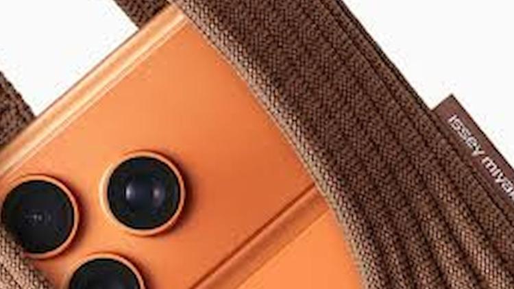 Apple’ın iPhone Pocket Aksesuarı Beklenenden Fazla İlgi Görünce Satış Zirvesine Ulaştı: Farklı Versiyonlar ve Fiyatlar