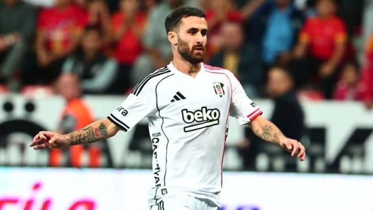 Beşiktaş Teknik Direktörü Yalçın: Rafa Silva ailesi nedeniyle kısa sürede dönecek