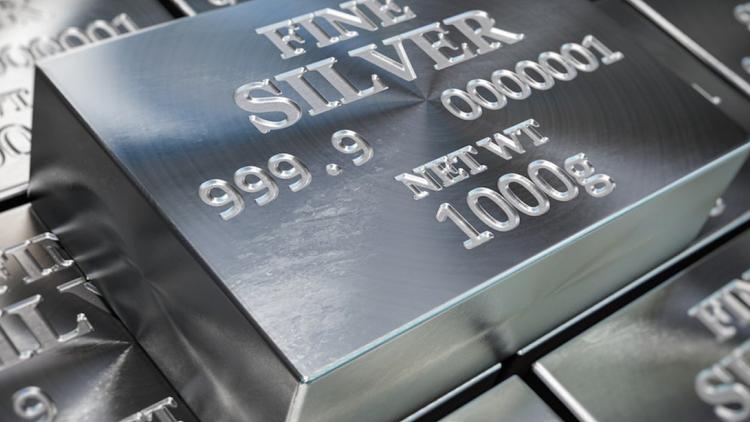 Gram Gümüşte Üç Haneli Fiyatlar İçin Yeni Perspektifler: Merkez Bankaları ve Talep Dinamikleri