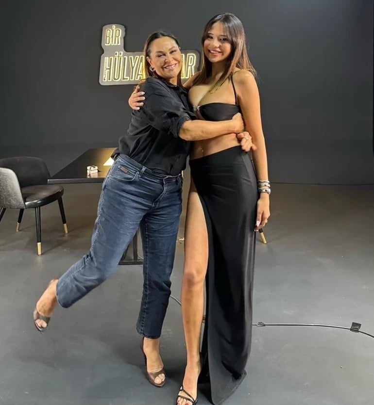 Hülya Avşar, konuk ettiği Merve Taşkın hakkında suç işlediği iddialarını reddetti