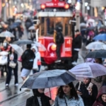istanbul-ve-turkiyenin-bazi-bolgelerinde-yagis-uyarisi-izmirde-gunesli-gunler-suruyor-LUU2aKkl.jpg