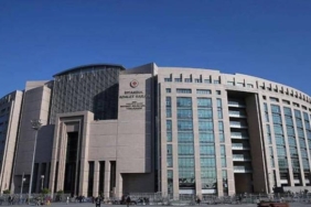 istanbulda-kripto-haberlesme-aglarina-yonelik-pazarlik-ve-uyusturucu-operasyonu-120-supheli-gozalti-QJnS4sdZ.jpg