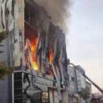 kocaeli-dilovasi-kozmetik-fabrikasinda-yangin-6-olu-4-yarali-sigortasiz-ve-is-guvenligi-olmadan-A4AKlFrq.jpg