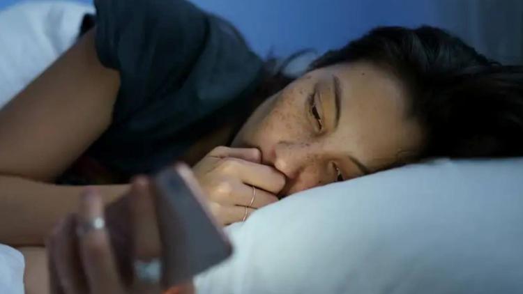 Melatoninin Uzun Süreli Kullanımı Kalp Sağlığını ve Uyku Düzenini Nasıl Etkiliyor? Yeni Bulgular ve Uzman Uyarıları