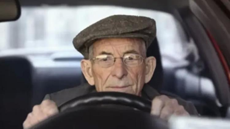 Ukrayna 75 Yaş ve Üstü Sürücüler İçin Şehirler Arası Yolu Yasaklıyor: Yasalardaki Güncel Adımlar