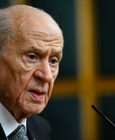 bahceli-imrali-mesajlari-olumlu-surec-adim-adim-ilerliyor-provokasyonlara-ragmen-kararlilik-suruyor-wL5G96Jk.png