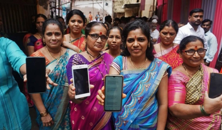 Hindistan’da Kadınlara Verilen Nakit Desteği: Gündemi Değiştiren Sosyal Yardım Programı