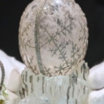 kis-yumurtasi-faberg-nin-tarihi-imparatorluk-yumurtasinin-aciklamasi-ve-yolculugu-fKdcm1Le.jpg