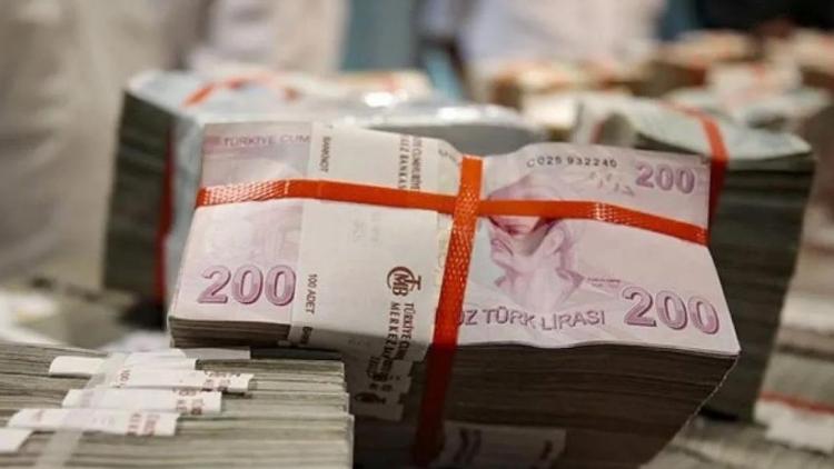 Kredi Maliyeti Yüzde 100’ü Aştı: Sigorta ve Kesintiler Tüketiciyi Zorluyor