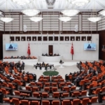 meclisteki-cifte-maas-tartismasi-ve-tasarruf-onerisi-sakiktan-dikkat-ceken-itiraf-GFwiLCvO.jpg