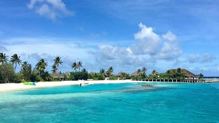 Reunion Adası: Fransız Denizaşırı Cennetinin Volkanik Güzellikleri ve Keşfedilmeyi Bekleyen Plajları