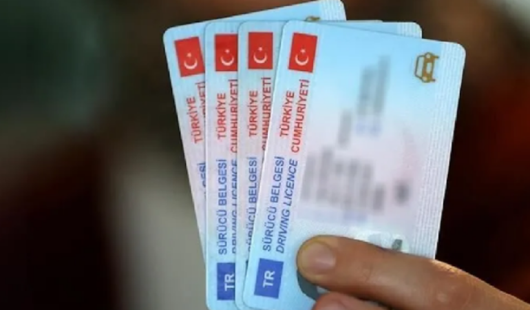 Ehliyet Sınavlarında 2027 Yılında Gerçek Trafik Koşullarına Geçiş Planlanıyor