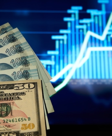 Dolar/TL 49,1630 ile Tüm Zamanların En Yüksek Seviyesini Gördü