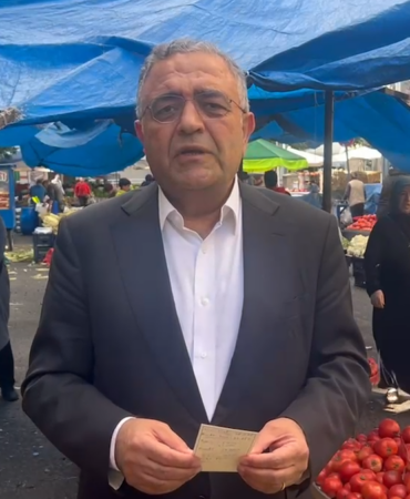 Sezgin Tanrıkulu Diyarbakır'da Semt Pazarını Ziyaret Ederek Ekonomik Göstergeleri Değerlendirdi