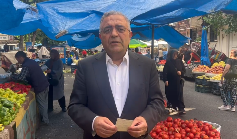Sezgin Tanrıkulu Diyarbakır’da Semt Pazarını Ziyaret Ederek Ekonomik Göstergeleri Değerlendirdi