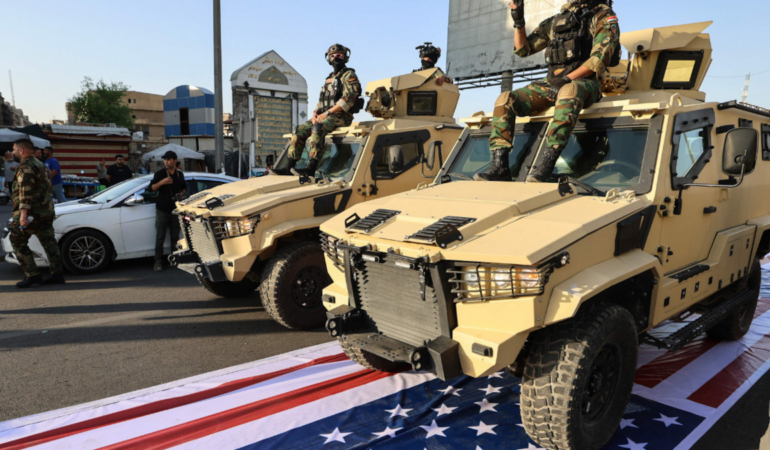 Irak Başbakanı El-Zeydi Amerikan ve İsrail Bayraklarının Çiğnenmesine Soruşturma Başlattı
