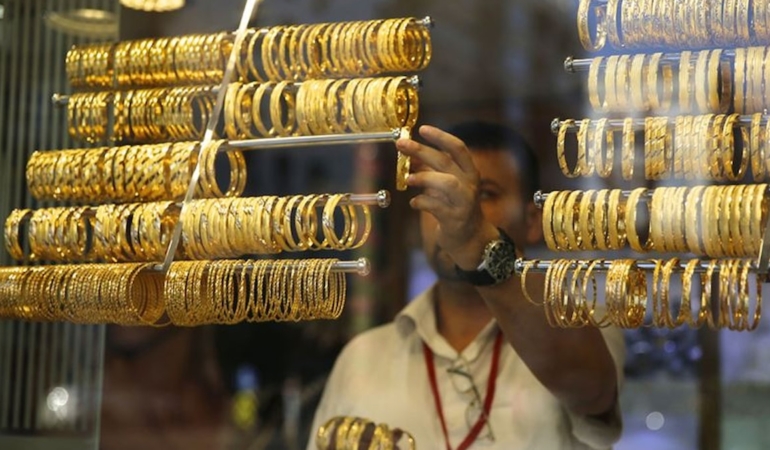 Kuyumcukent merkezli 64 kilogram altın dolandırıcılığına 3 ilde eş zamanlı operasyon düzenlendi
