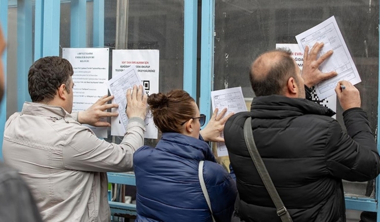 Yurt Dışında Çalışırken İsteğe Bağlı Sigortası İptal Edilene Mahkemeden Emsal Karar